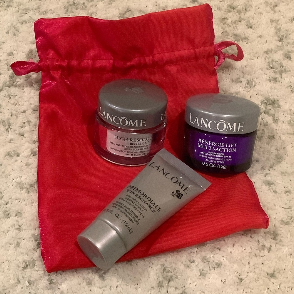 Lancôme Skincare Sample Bundle with Red Satin Pouch NWOT - Picture 15 of 15